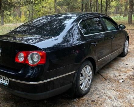 Черный Фольксваген Пассат, объемом двигателя 1.8 л и пробегом 340 тыс. км за 5200 $, фото 3 на Automoto.ua