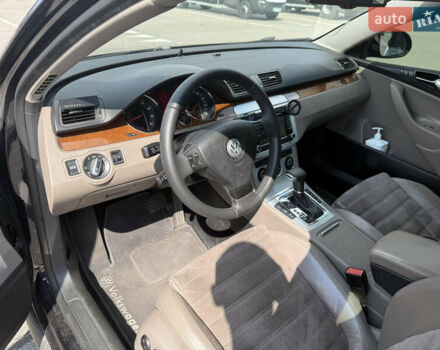 Чорний Фольксваген Пассат, об'ємом двигуна 1.98 л та пробігом 272 тис. км за 9500 $, фото 19 на Automoto.ua