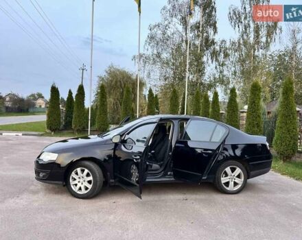 Черный Фольксваген Пассат, объемом двигателя 1.97 л и пробегом 305 тыс. км за 6700 $, фото 15 на Automoto.ua