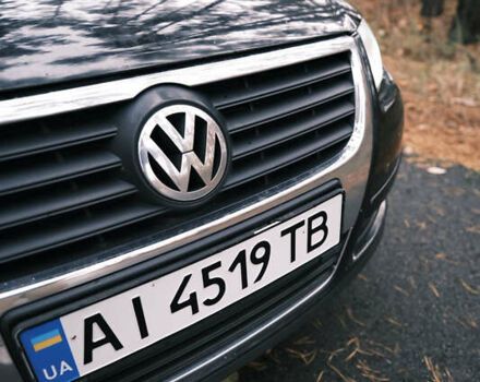 Чорний Фольксваген Пассат, об'ємом двигуна 1.8 л та пробігом 242 тис. км за 5000 $, фото 7 на Automoto.ua