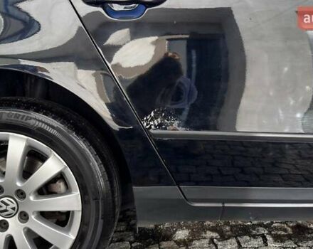 Чорний Фольксваген Пассат, об'ємом двигуна 1.8 л та пробігом 211 тис. км за 6500 $, фото 17 на Automoto.ua