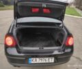 Черный Фольксваген Пассат, объемом двигателя 1.8 л и пробегом 250 тыс. км за 5900 $, фото 12 на Automoto.ua