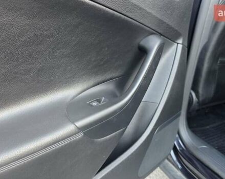 Черный Фольксваген Пассат, объемом двигателя 1.8 л и пробегом 222 тыс. км за 6700 $, фото 29 на Automoto.ua