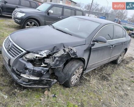 Черный Фольксваген Пассат, объемом двигателя 1.98 л и пробегом 240 тыс. км за 4400 $, фото 3 на Automoto.ua