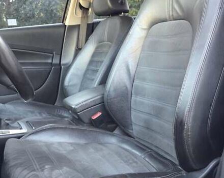 Черный Фольксваген Пассат, объемом двигателя 1.8 л и пробегом 222 тыс. км за 6700 $, фото 19 на Automoto.ua