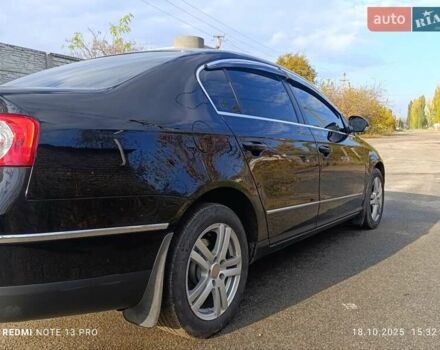 Черный Фольксваген Пассат, объемом двигателя 1.97 л и пробегом 301 тыс. км за 6700 $, фото 6 на Automoto.ua