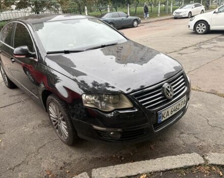 Чорний Фольксваген Пассат, об'ємом двигуна 3.2 л та пробігом 217 тис. км за 4500 $, фото 14 на Automoto.ua