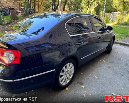 Черный Фольксваген Пассат, объемом двигателя 1.8 л и пробегом 157 тыс. км за 7200 $, фото 1 на Automoto.ua