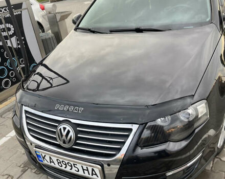 Черный Фольксваген Пассат, объемом двигателя 1.8 л и пробегом 287 тыс. км за 6500 $, фото 5 на Automoto.ua