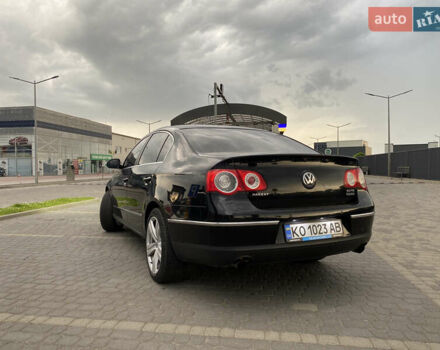 Черный Фольксваген Пассат, объемом двигателя 1.98 л и пробегом 228 тыс. км за 7500 $, фото 3 на Automoto.ua
