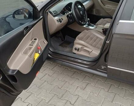 Черный Фольксваген Пассат, объемом двигателя 1.97 л и пробегом 253 тыс. км за 7800 $, фото 19 на Automoto.ua