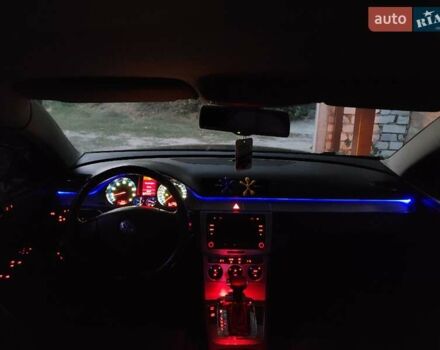 Черный Фольксваген Пассат, объемом двигателя 1.8 л и пробегом 180 тыс. км за 6500 $, фото 9 на Automoto.ua