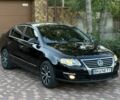 Черный Фольксваген Пассат, объемом двигателя 1.8 л и пробегом 285 тыс. км за 5800 $, фото 1 на Automoto.ua