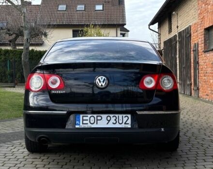Черный Фольксваген Пассат, объемом двигателя 2 л и пробегом 257 тыс. км за 1950 $, фото 4 на Automoto.ua