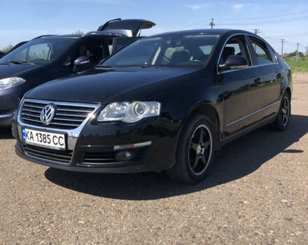 Чорний Фольксваген Пассат, об'ємом двигуна 2 л та пробігом 174 тис. км за 8000 $, фото 3 на Automoto.ua