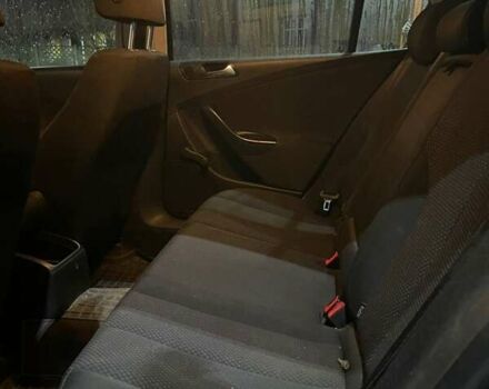 Чорний Фольксваген Пассат, об'ємом двигуна 1.8 л та пробігом 195 тис. км за 4500 $, фото 7 на Automoto.ua