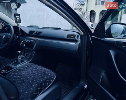 Черный Фольксваген Пассат, объемом двигателя 1.8 л и пробегом 220 тыс. км за 5300 $, фото 9 на Automoto.ua