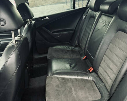 Чорний Фольксваген Пассат, об'ємом двигуна 1.97 л та пробігом 286 тис. км за 7000 $, фото 12 на Automoto.ua