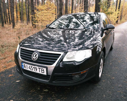 Чорний Фольксваген Пассат, об'ємом двигуна 1.8 л та пробігом 242 тис. км за 5000 $, фото 4 на Automoto.ua