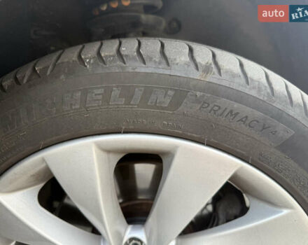 Чорний Фольксваген Пассат, об'ємом двигуна 1.98 л та пробігом 272 тис. км за 9500 $, фото 22 на Automoto.ua