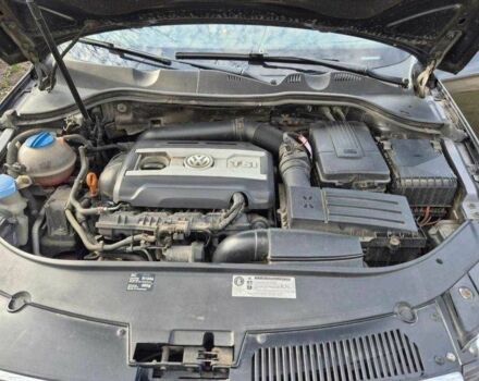 Черный Фольксваген Пассат, объемом двигателя 1.8 л и пробегом 280 тыс. км за 6500 $, фото 7 на Automoto.ua