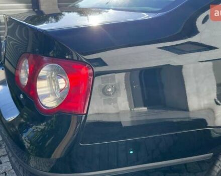 Чорний Фольксваген Пассат, об'ємом двигуна 1.8 л та пробігом 211 тис. км за 6500 $, фото 13 на Automoto.ua