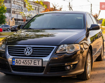 Черный Фольксваген Пассат, объемом двигателя 1.8 л и пробегом 264 тыс. км за 7800 $, фото 9 на Automoto.ua
