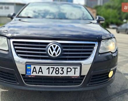 Чорний Фольксваген Пассат, об'ємом двигуна 1.8 л та пробігом 255 тис. км за 7000 $, фото 13 на Automoto.ua