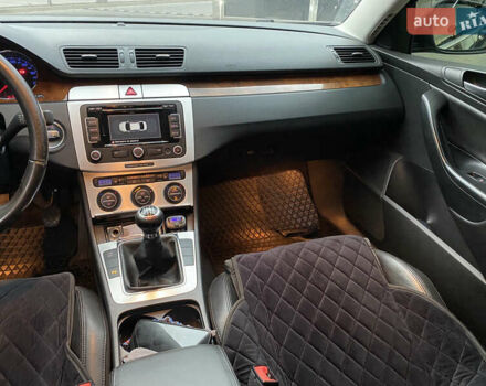 Черный Фольксваген Пассат, объемом двигателя 1.98 л и пробегом 228 тыс. км за 7500 $, фото 16 на Automoto.ua