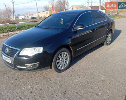Черный Фольксваген Пассат, объемом двигателя 1.8 л и пробегом 225 тыс. км за 6650 $, фото 1 на Automoto.ua