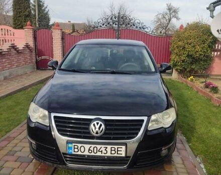 Черный Фольксваген Пассат, объемом двигателя 1.97 л и пробегом 400 тыс. км за 5950 $, фото 1 на Automoto.ua