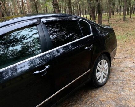 Черный Фольксваген Пассат, объемом двигателя 1.8 л и пробегом 340 тыс. км за 5200 $, фото 2 на Automoto.ua