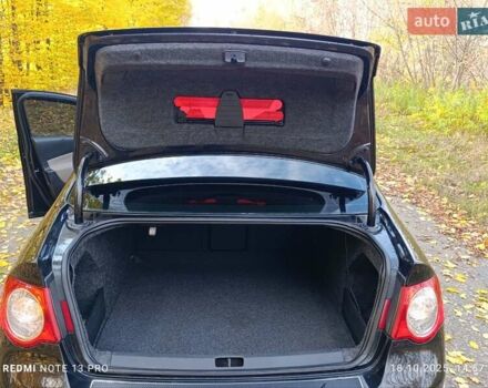 Черный Фольксваген Пассат, объемом двигателя 1.97 л и пробегом 301 тыс. км за 6700 $, фото 34 на Automoto.ua