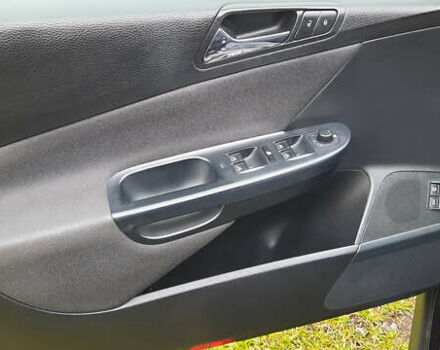 Черный Фольксваген Пассат, объемом двигателя 1.4 л и пробегом 200 тыс. км за 6900 $, фото 31 на Automoto.ua