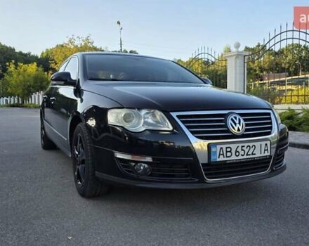 Черный Фольксваген Пассат, объемом двигателя 1.8 л и пробегом 222 тыс. км за 6700 $, фото 1 на Automoto.ua