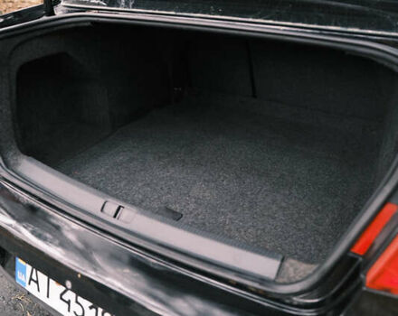 Чорний Фольксваген Пассат, об'ємом двигуна 1.8 л та пробігом 242 тис. км за 5000 $, фото 23 на Automoto.ua