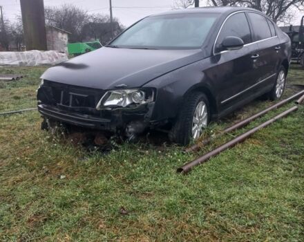 Черный Фольксваген Пассат, объемом двигателя 1.8 л и пробегом 300 тыс. км за 284 $, фото 2 на Automoto.ua