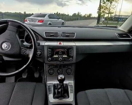 Черный Фольксваген Пассат, объемом двигателя 1.8 л и пробегом 202 тыс. км за 6500 $, фото 13 на Automoto.ua