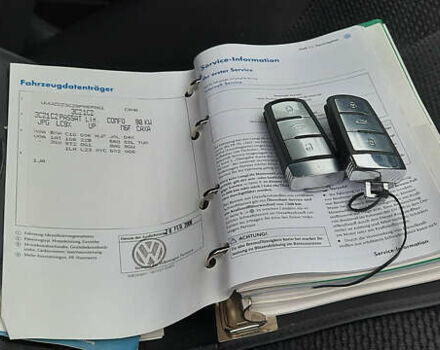 Черный Фольксваген Пассат, объемом двигателя 1.4 л и пробегом 200 тыс. км за 6900 $, фото 40 на Automoto.ua