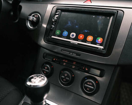 Чорний Фольксваген Пассат, об'ємом двигуна 1.8 л та пробігом 242 тис. км за 5000 $, фото 29 на Automoto.ua