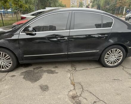 Чорний Фольксваген Пассат, об'ємом двигуна 3.2 л та пробігом 217 тис. км за 4500 $, фото 13 на Automoto.ua