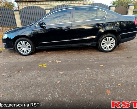 Черный Фольксваген Пассат, объемом двигателя 1.8 л и пробегом 270 тыс. км за 5200 $, фото 1 на Automoto.ua