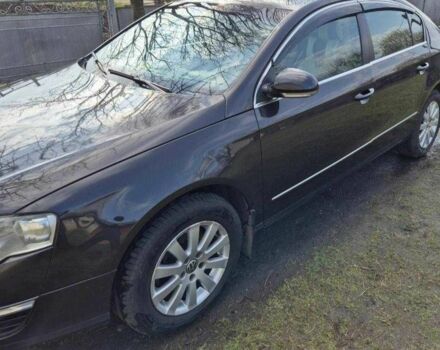 Черный Фольксваген Пассат, объемом двигателя 1.8 л и пробегом 280 тыс. км за 6500 $, фото 2 на Automoto.ua