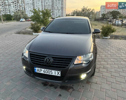 Чорний Фольксваген Пассат, об'ємом двигуна 1.8 л та пробігом 280 тис. км за 7500 $, фото 3 на Automoto.ua