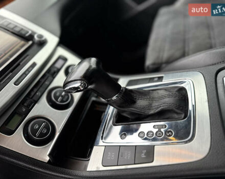 Черный Фольксваген Пассат, объемом двигателя 2 л и пробегом 234 тыс. км за 6900 $, фото 51 на Automoto.ua