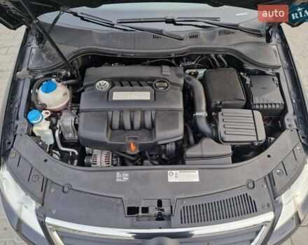 Черный Фольксваген Пассат, объемом двигателя 1.6 л и пробегом 198 тыс. км за 8499 $, фото 2 на Automoto.ua