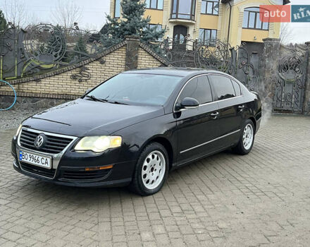 Черный Фольксваген Пассат, объемом двигателя 1.99 л и пробегом 275 тыс. км за 5750 $, фото 7 на Automoto.ua