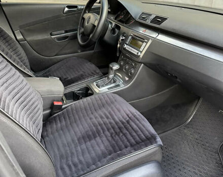 Черный Фольксваген Пассат, объемом двигателя 1.8 л и пробегом 247 тыс. км за 5999 $, фото 17 на Automoto.ua