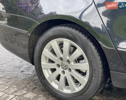 Чорний Фольксваген Пассат, об'ємом двигуна 1.4 л та пробігом 216 тис. км за 7250 $, фото 14 на Automoto.ua