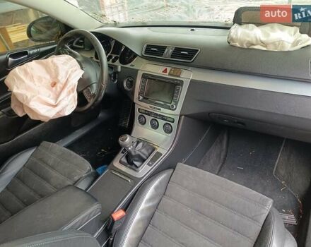 Фольксваген Пассат 2009 в Запорожье на Automoto.ua Черный Фольксваген Пассат, объемом двигателя 1.8 л и пробегом 350 тыс. км за 3000 $, фото 13 на Automoto.ua